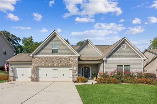 221 Charlotte Dr, Hoschton, GA, 30548-2266 | Card Image