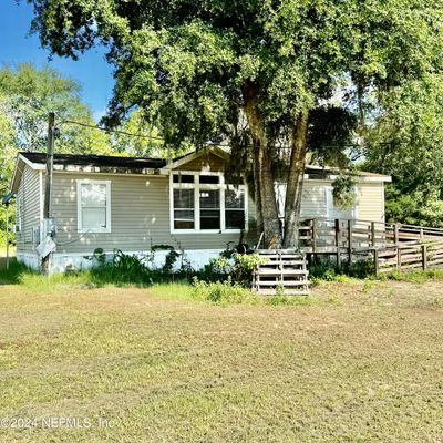 215 Anthony Avenue, House other with 3 bedrooms, 2 bathrooms and null parking in Interlachen FL | Image 1