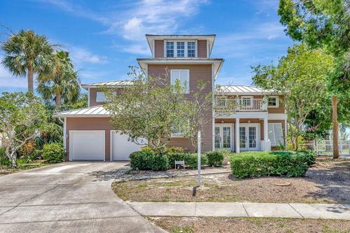 1149 Marina Dr, TARPON SPRINGS, FL, 34689-6714 | Card Image