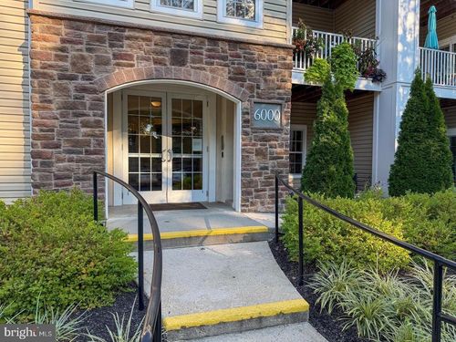 6205-6000 Village Way, Marcus Hook, PA, 19061-6845 | Card Image