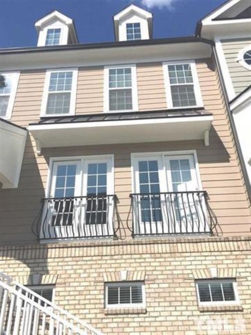 5002 Reedybrook Crossing, Apex, NC, 27523 | Card Image