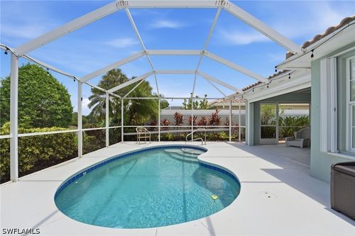 28207 Islet Trl, BONITA SPRINGS, FL, 34135-8510 | Card Image