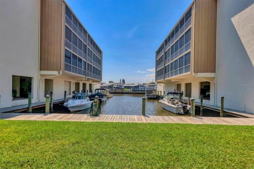 b203-1714 69th Ave W, BRADENTON, FL, 34207-5841 | Card Image