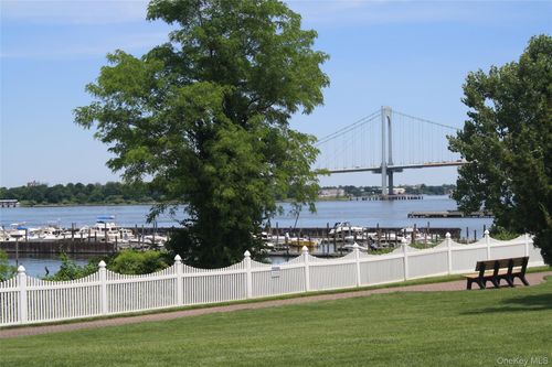 b-122 Powells Cove Blvd, College Point, NY, 11356-1245 | Card Image