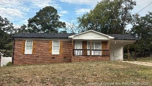 2614 Dumfries Dr, Fayetteville, NC, 28306-2718 | Card Image