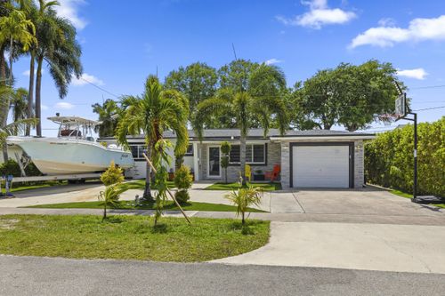 3230 Roosevelt St, Hollywood, FL, 33021-5043 | Card Image