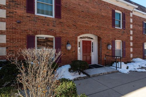 apt-e-2606 E 2nd St, Bloomington, IN, 47401-5353 | Card Image