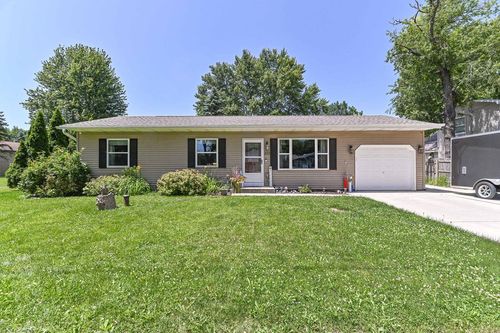 322 Woodlawn Avenue, ROCHESTER, WI, 53105 | Card Image