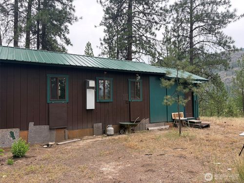 26246 Us 395, Kettle Falls, WA, 99141-9601 | Card Image