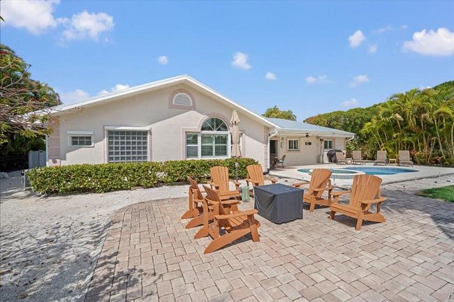 519 74 Th St, House other with 3 bedrooms, 3 bathrooms and null parking in HOLMES BEACH FL | Image 32