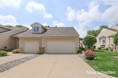 47-2956 Pebblestone Dr, Hudsonville, MI, 49426-8769 | Card Image