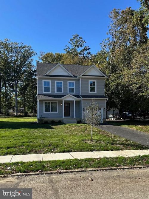 427 Fern Ave, DEPTFORD, NJ, 08096-4447 | Card Image