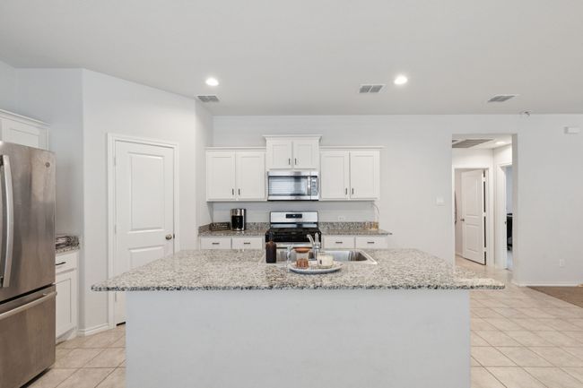 140 Running River Dr, House other with 3 bedrooms, 2 bathrooms and null parking in Boyd TX | Image 14