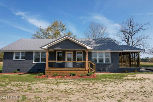 798 Sellers Town Rd, Whiteville, NC, 28472-7716 | Card Image