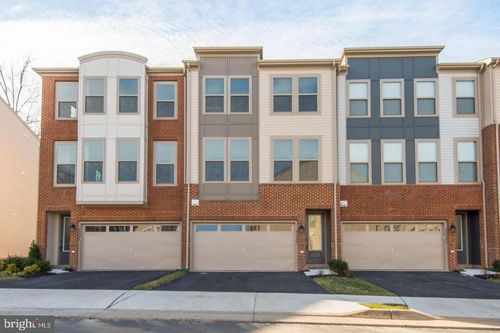 42482 Dogwood Glen Sq, STERLING, VA, 20166-2725 | Card Image