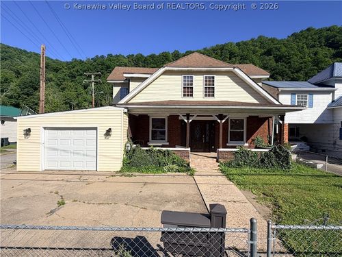 95 Ott St, Logan, WV, 25601-3518 | Card Image