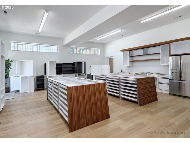 1201 W Fourth Plain Blvd, Home with 0 bedrooms, 0 bathrooms and 12 parking in Vancouver WA | Image 4