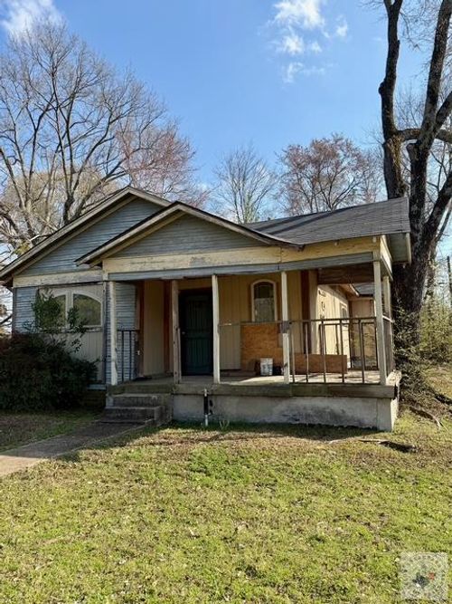 615 Melton St, Texarkana, TX, 75501-3349 | Card Image