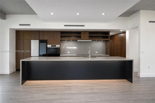 3669 Frow Ave, Miami, FL, 33133-4919 | Card Image