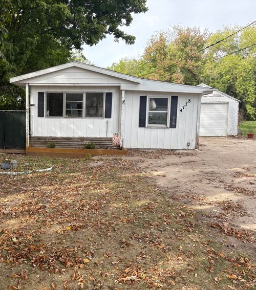 4778 W Hickory Rd, Hickory Corners, MI, 49060-9702 | Card Image