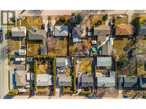 505 Mcdonald Rd, Kelowna, BC, V1X3H3 | Card Image