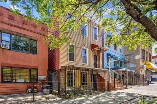 111 Schenectady Ave, Brooklyn, NY, 11213-1997 | Card Image