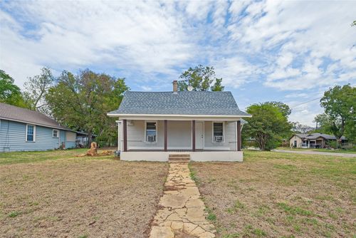 1801 W Bond St, Denison, TX, 75020-1756 | Card Image