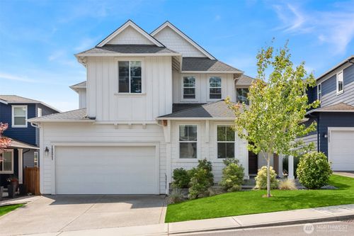 18821 Colwood Ave Ne, Poulsbo, WA, 98370-4555 | Card Image