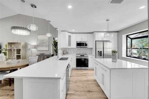 7902-7902 La Mirada Dr, Boca Raton, FL, 33433 | Card Image