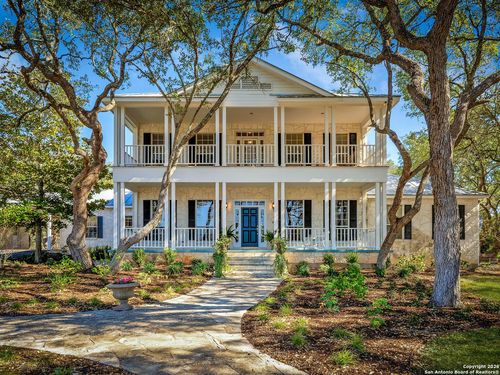 155 Cibolo Ridge Trl, Fair Oaks Ranch, TX, 78015-8305 | Card Image