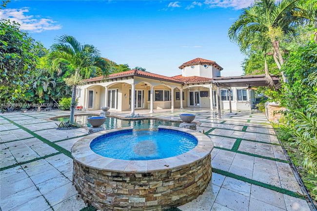 13400 Sw 83 Rd Ave, House other with 4 bedrooms, 6 bathrooms and null parking in Pinecrest FL | Image 30
