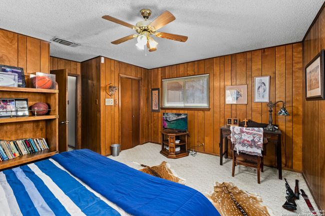 4521 Fm 1283, Home with 3 bedrooms, 2 bathrooms and null parking in Pipe Creek TX | Image 15
