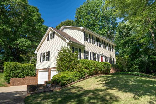 100 Shenandoah Drive, Spartanburg, SC, 29301 | Card Image