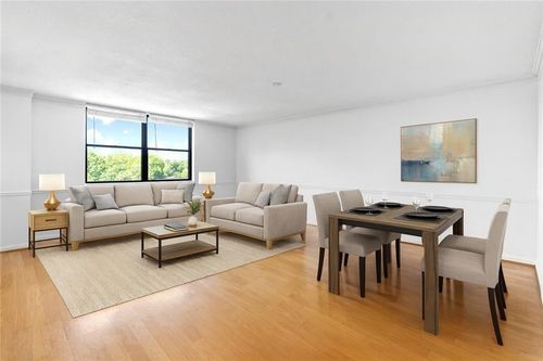 817-2965 Pharr Court South Nw, Atlanta, GA, 30305-2141 | Card Image