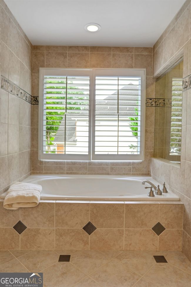 1751 River Bluff Vw, House other with 5 bedrooms, 5 bathrooms and null parking in Duluth GA | Image 59