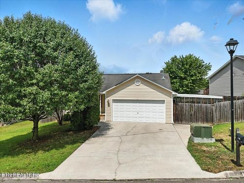 1245 Quiet Brook Ln, Knoxville, TN, 37914-9698 | Card Image