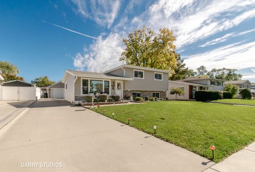 441 S Yale Ave, Addison, IL, 60101-4616 | Card Image