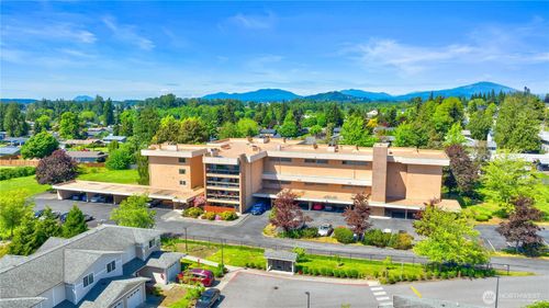 107-2021 N Laventure Rd, Mount Vernon, WA, 98273-5817 | Card Image