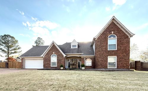 825 N Walnut Bend Rd, Cordova, TN, 38018-6426 | Card Image