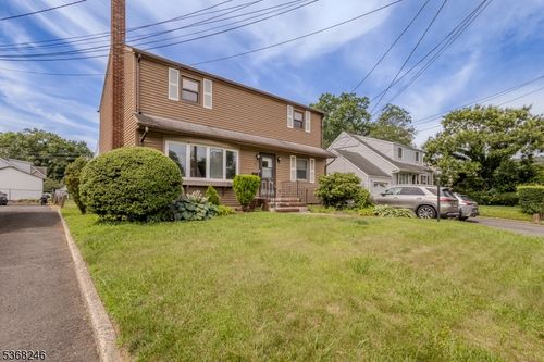 39 Academy Ave, Plainfield, NJ, 07062-1301 | Card Image