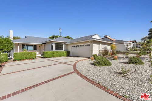 5437 Manitowac Dr, Rancho Palos Verdes, CA, 90275-2324 | Card Image