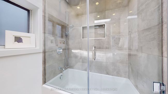 92 Walpole Ave, House attached with 2 bedrooms, 1 bathrooms and null parking in Toronto ON | Image 27
