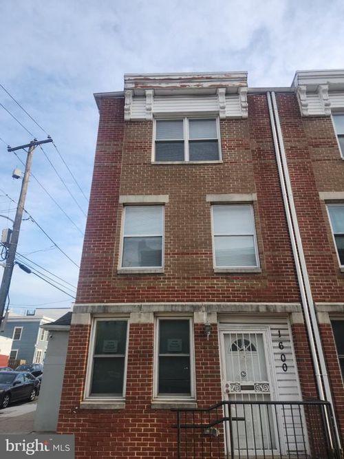1600 W Diamond St, PHILADELPHIA, PA, 19121-2313 | Card Image