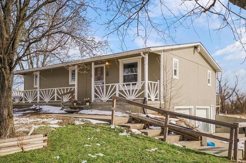 24723 S Old Drum Rd, Garden City, MO, 64747-8922 | Card Image