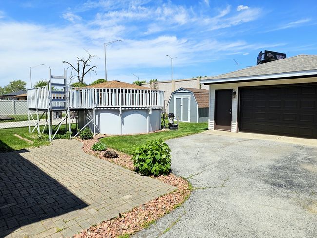 12827 S Blossom Dr, House other with 3 bedrooms, 2 bathrooms and 2 parking in Alsip IL | Image 26