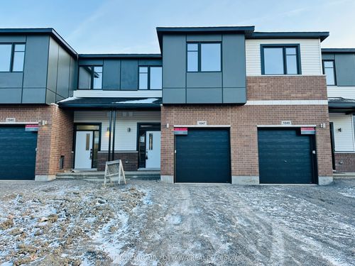 1047 Acoustic Way, Manotick, ON, K4M0Y2 | Card Image