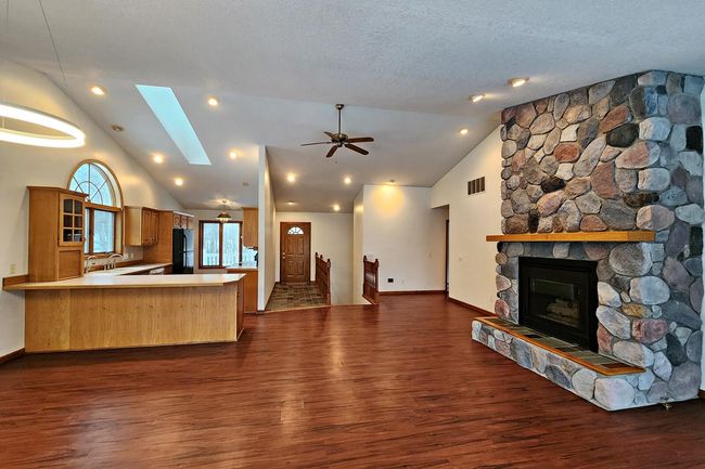 6 Open Living | Image 6