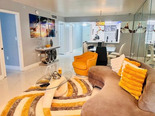 apt-203b-3910 Inverrary Blvd, Lauderhill, FL, 33319-4325 | Card Image