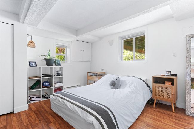931 Mesher Pl, House other with 3 bedrooms, 3 bathrooms and 4 parking in Esquimalt BC | Image 47