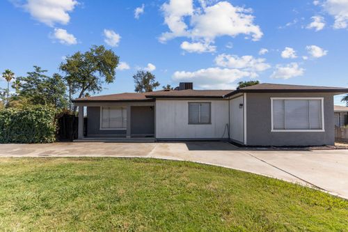 4683 W Hedges Avenue, Fresno, CA, 93722 | Card Image